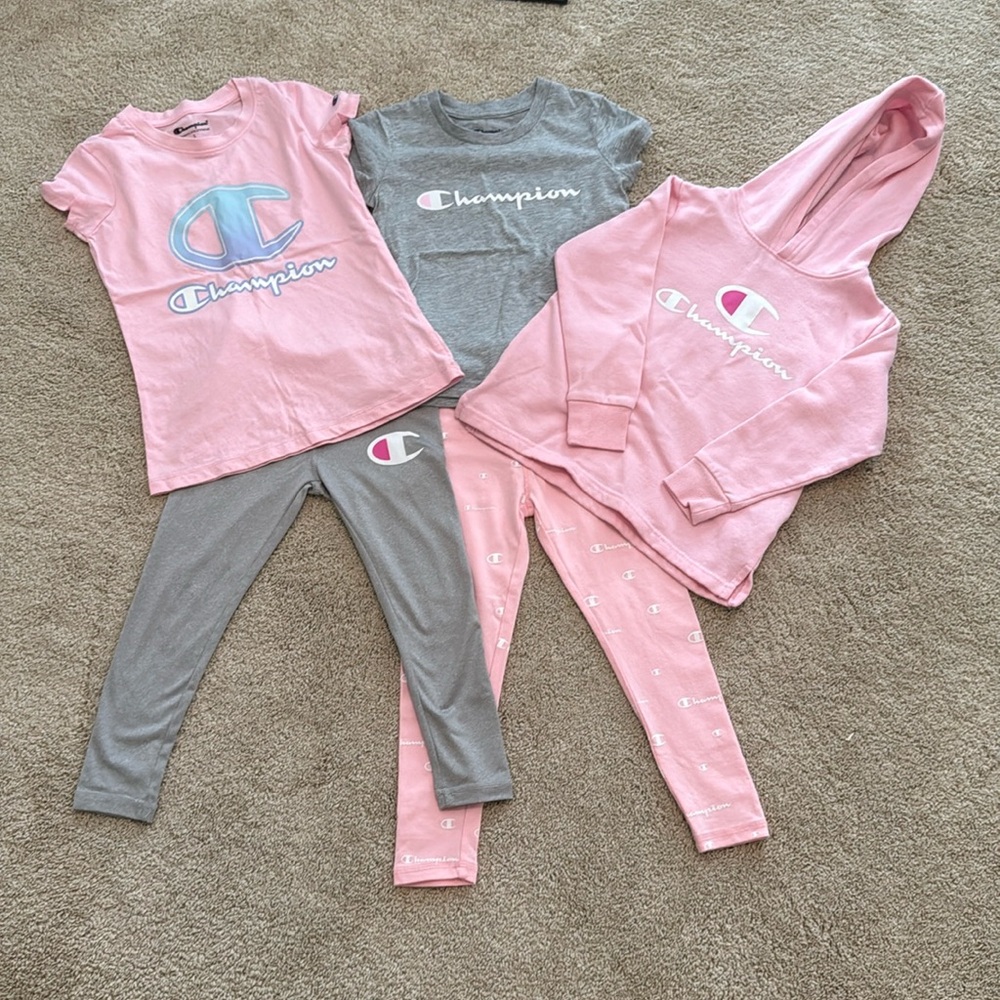 Girls pink Champion set like new wore once size 5 and Small. 5 items.